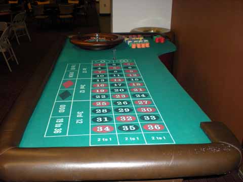 Casino Party Roulette Table